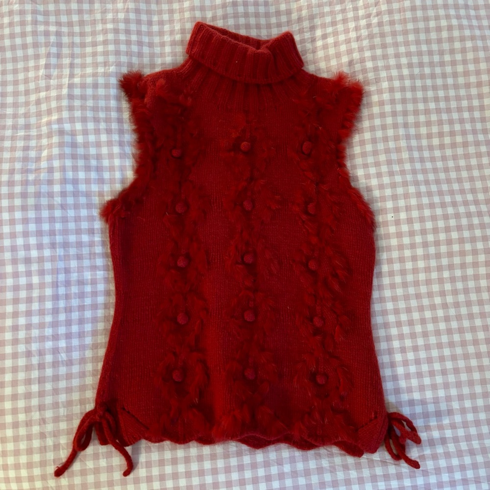 Wool and Angora Sleeveless Knit Sweater